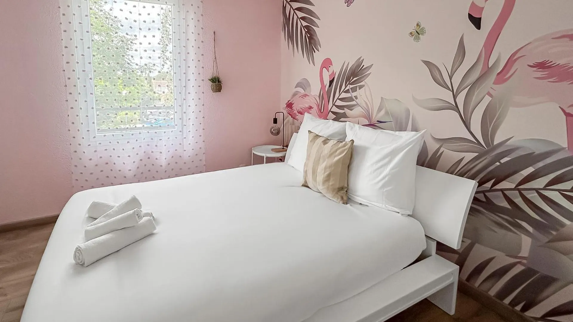 شقة T3 Cosy A Albi Avec Terrasse, Piscine & Parking