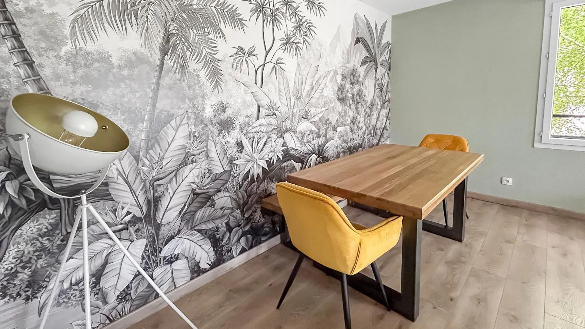 شقة T3 Cosy A Albi Avec Terrasse, Piscine & Parking