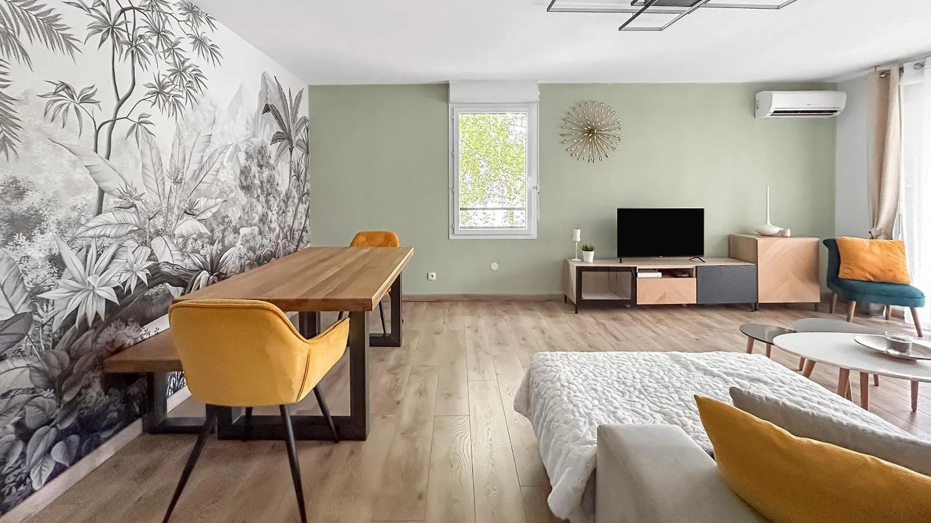 شقة T3 Cosy A Albi Avec Terrasse, Piscine & Parking