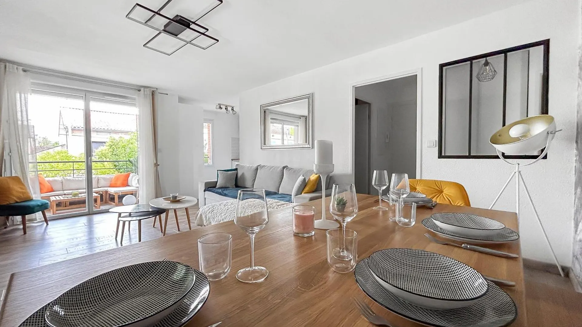 شقة T3 Cosy A Albi Avec Terrasse, Piscine & Parking